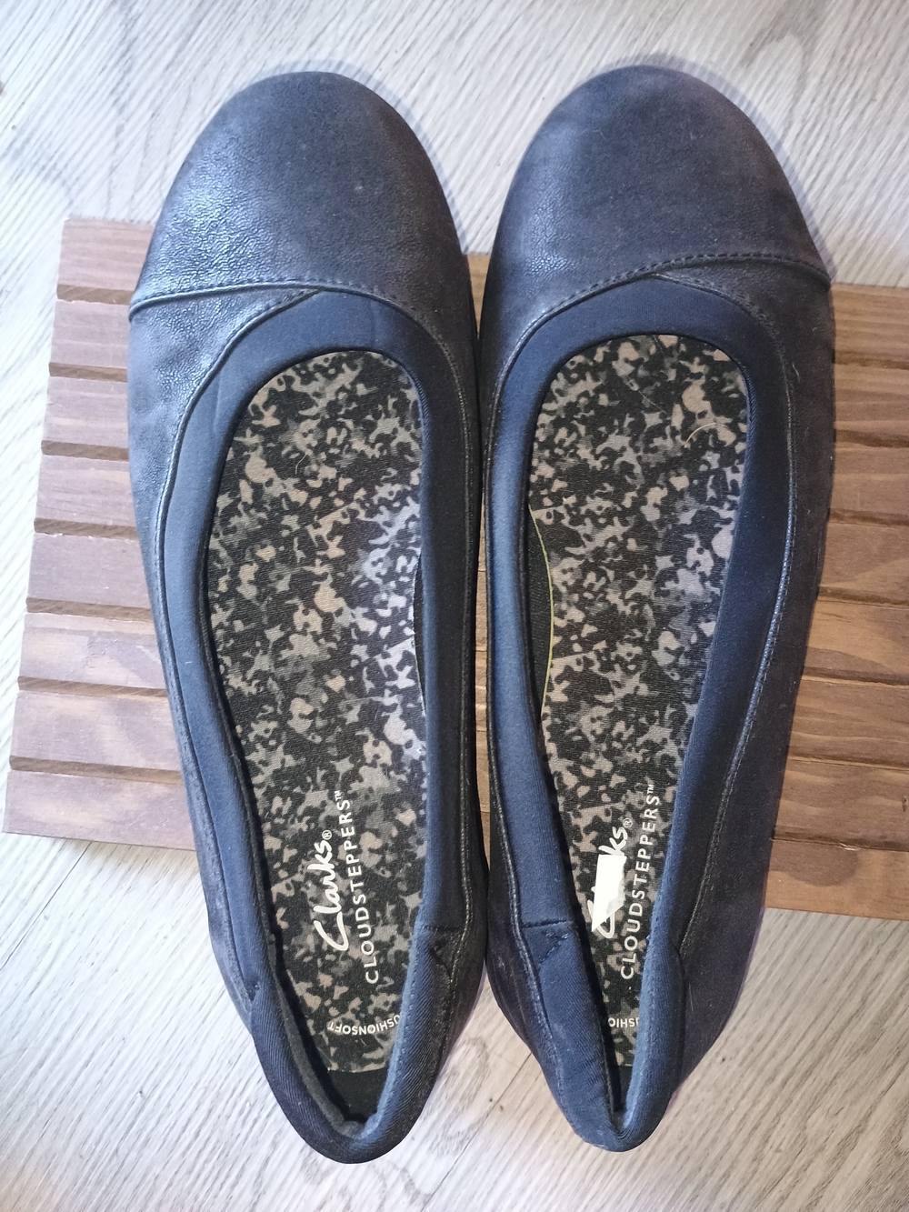 Clarks Cloudsteppers Women’s 9.5 Wide Black Comfort Ballet Flats Slip On Shoes